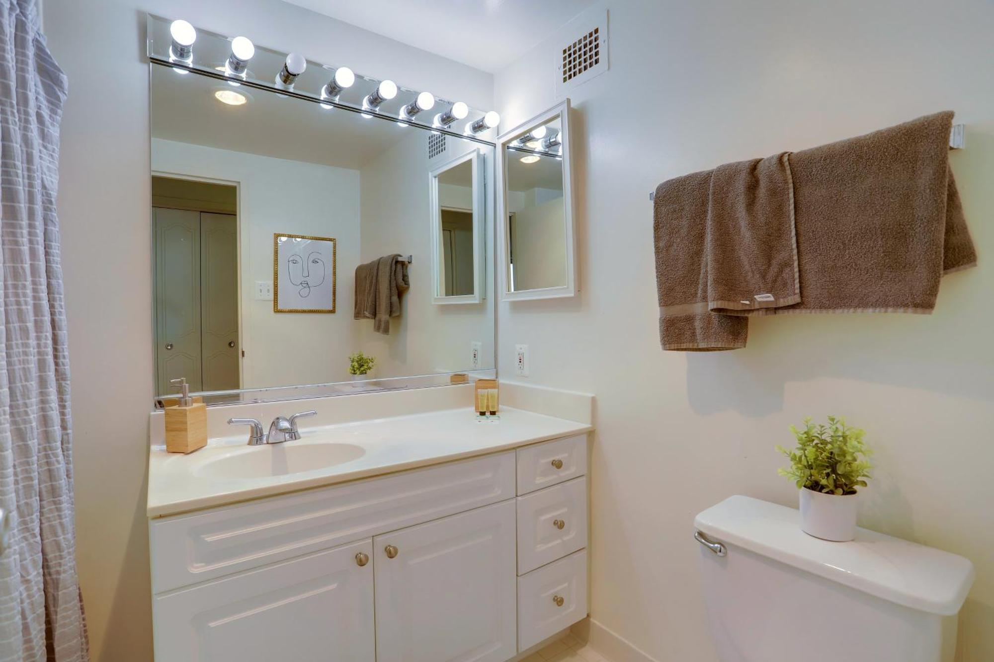 Fantastic 2 Bedroom Apartment With Gym At Arlington Ngoại thất bức ảnh