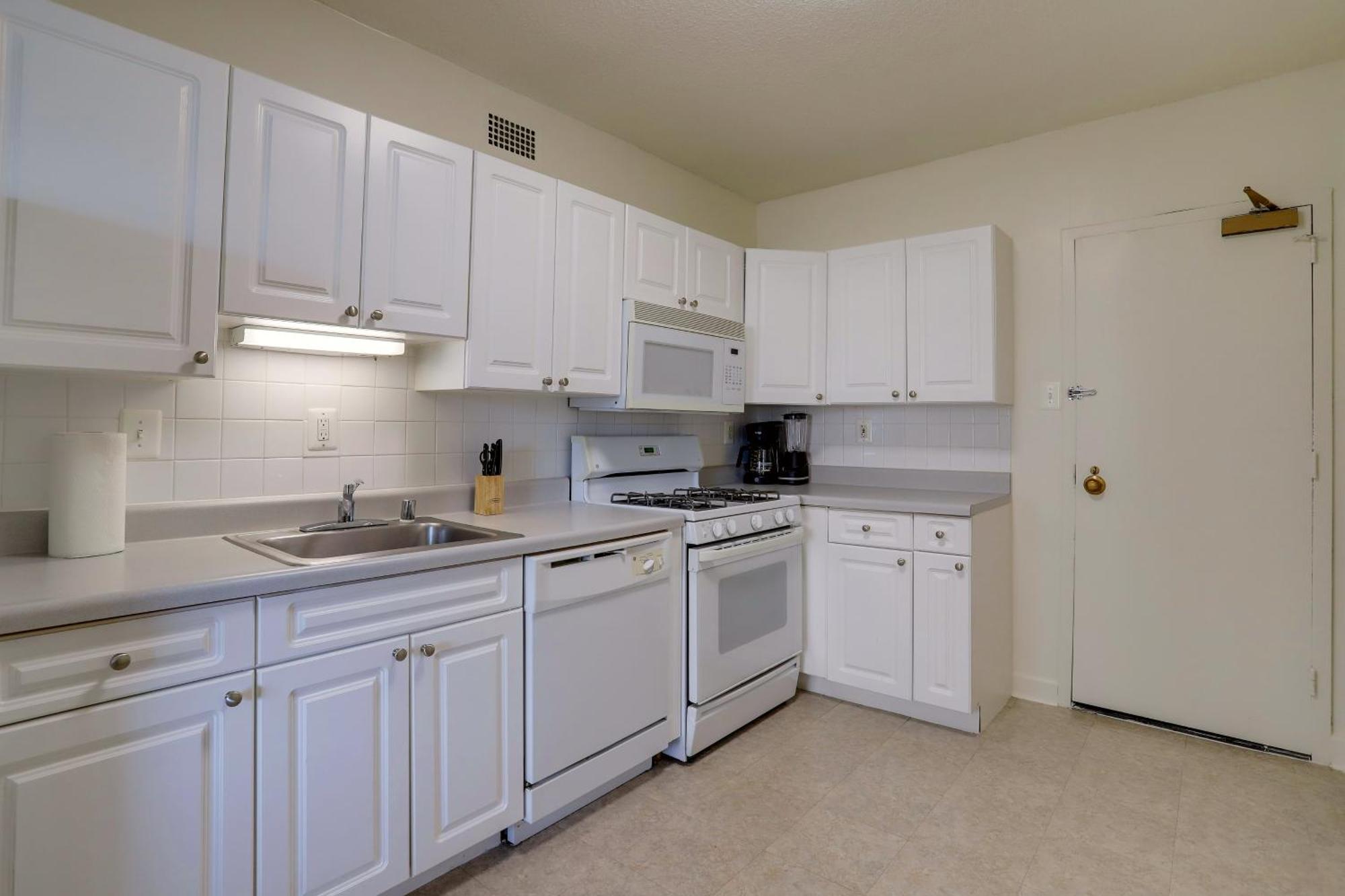 Fantastic 2 Bedroom Apartment With Gym At Arlington Ngoại thất bức ảnh